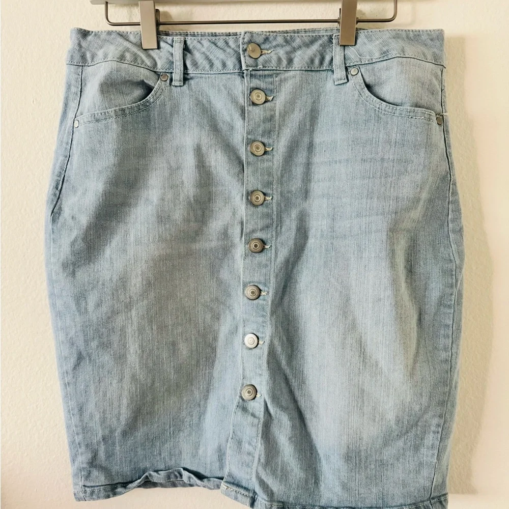 D Jeans Denim Button-Front Skirt NWOT